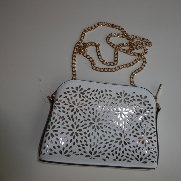 purse - Picture 1 of 1